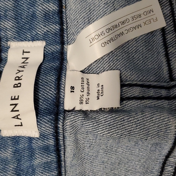 Lane Bryant diptide girlfriend bleached shorts - Picture 7 of 11